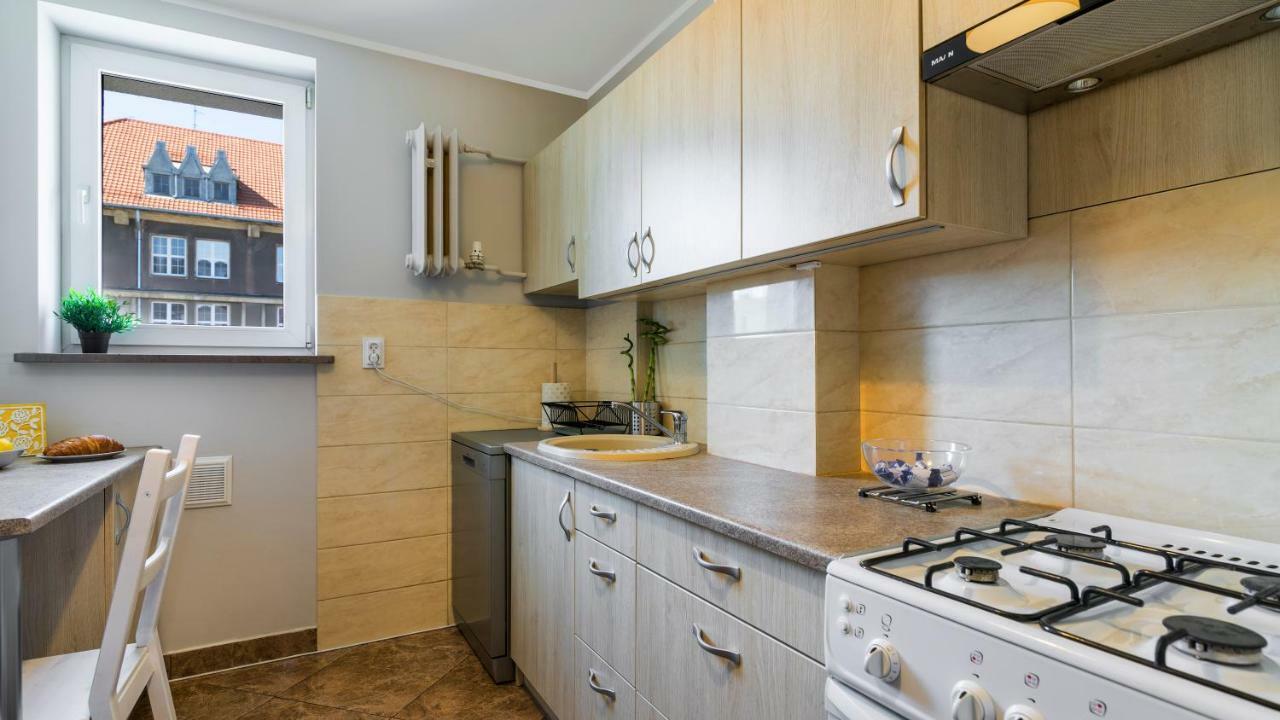 อพาร์ตเมนต์ 2 ห้องนอน 1 ห้องน้ำส่วนตัว ขนาด 62 ตร.ม. – เขตเมืองเก่า Apartment กดัญสก์ ภายนอก รูปภาพ