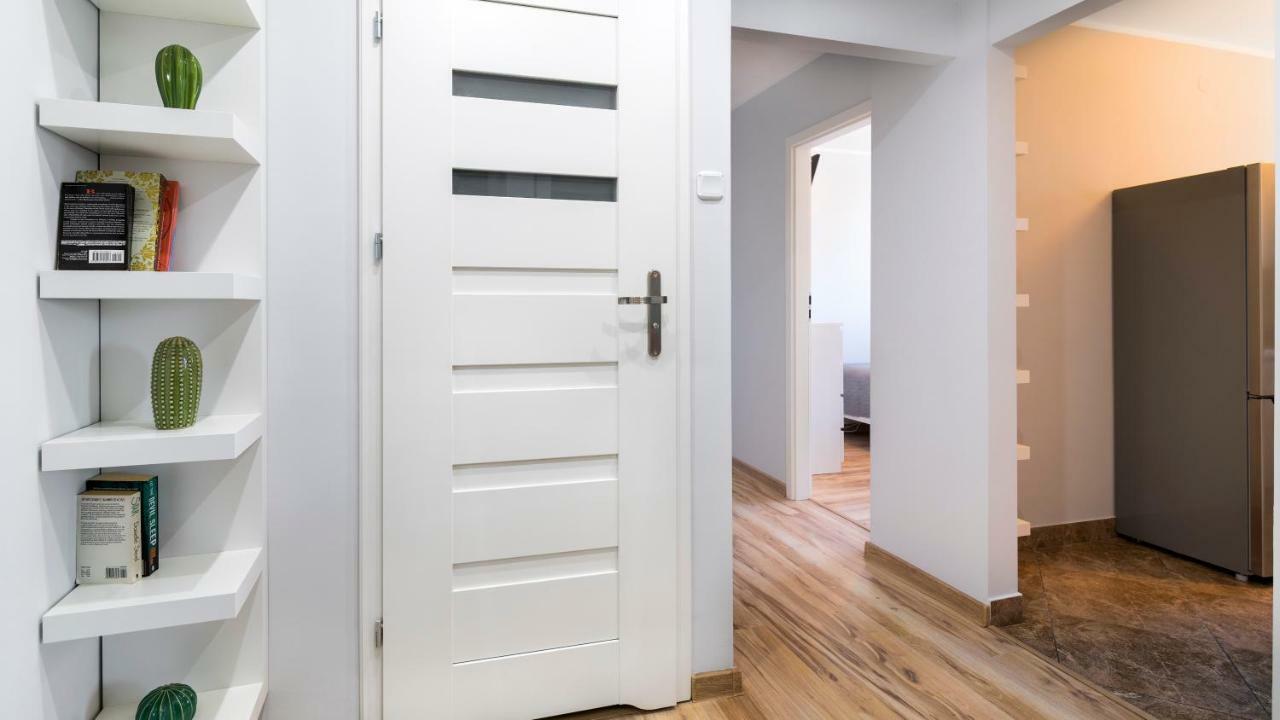 อพาร์ตเมนต์ 2 ห้องนอน 1 ห้องน้ำส่วนตัว ขนาด 62 ตร.ม. – เขตเมืองเก่า Apartment กดัญสก์ ภายนอก รูปภาพ